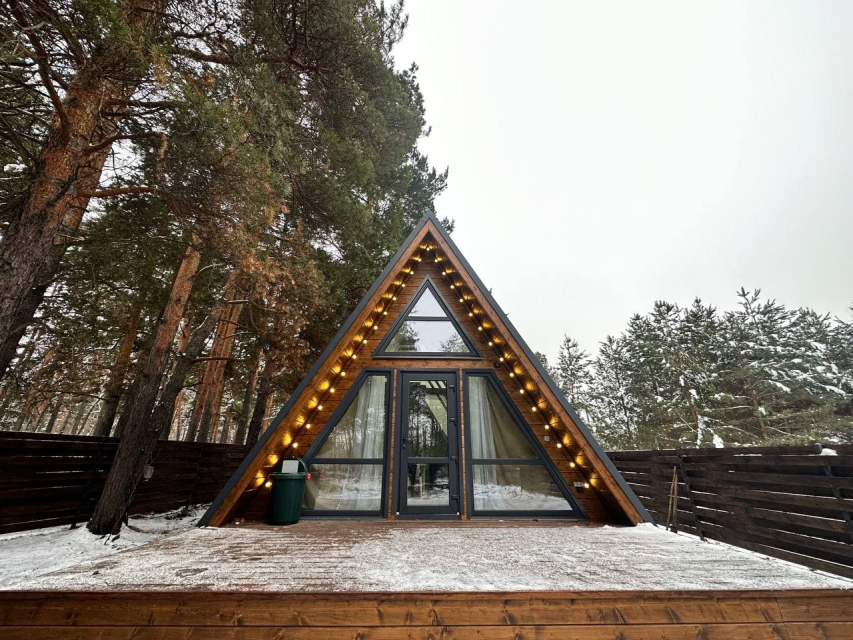 Коттедж "A-frame в Сосновом лесу"