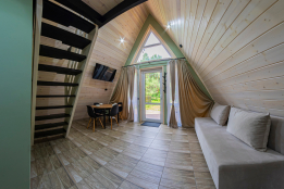 Коттедж "A-frame в Сосновом лесу"