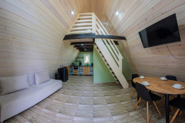 Коттедж "A-frame в Сосновом лесу"